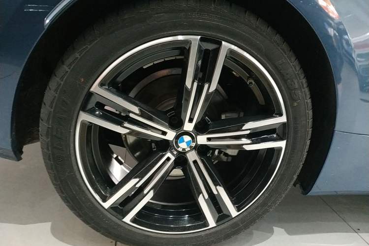 Used BMW 4 Series 2021 425i M Sport Package Right Rear Wheel Hub