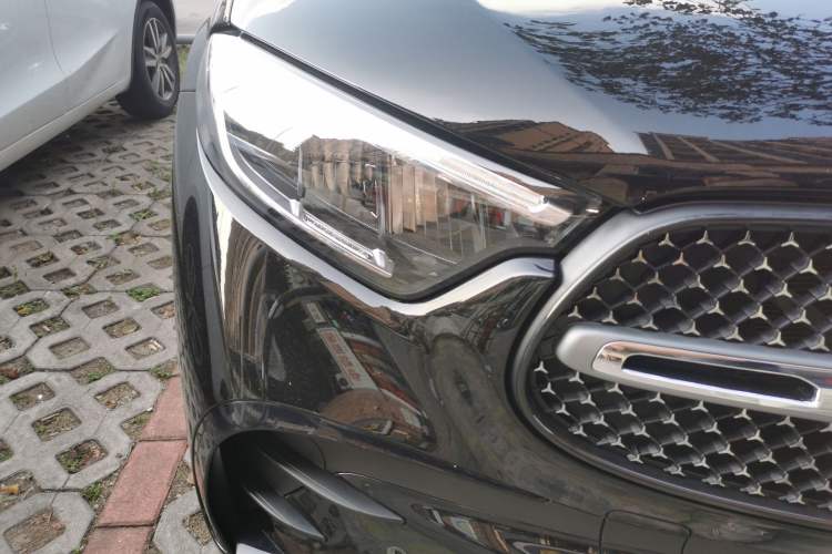 Used Mercedes-Benz GLC 2025 Refreshed GLC 300 L 4MATIC Dynamic Version 5 Seats