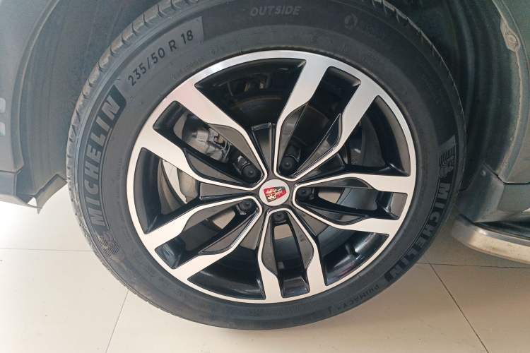 Used Roewe RX5 2017 20T Two-Wheel Drive Automatic Internet Elite Edition