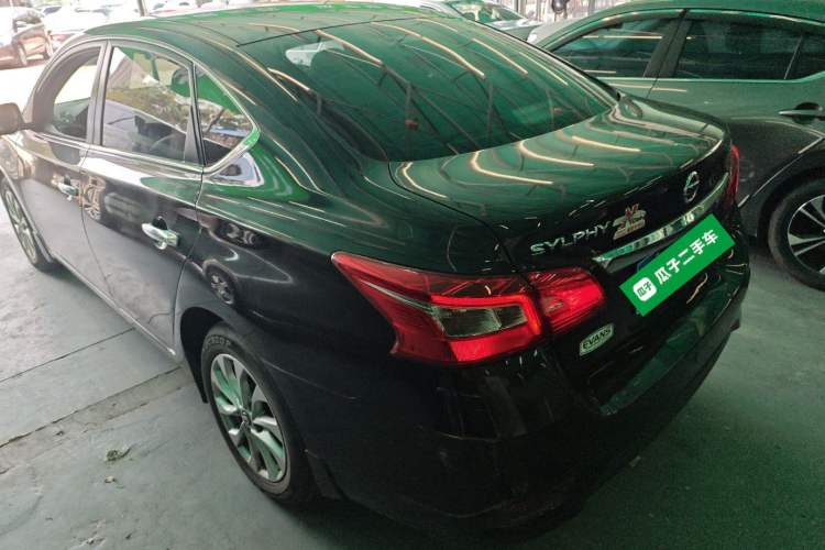 Used Nissan Sylphy 2016 1.6 XL CVT Luxury Edition Exterior 2
