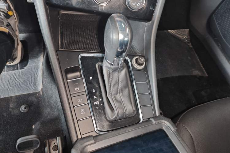 Used Volkswagen Bora 2021 1.5L Automatic Comfort Smart Connect Edition
