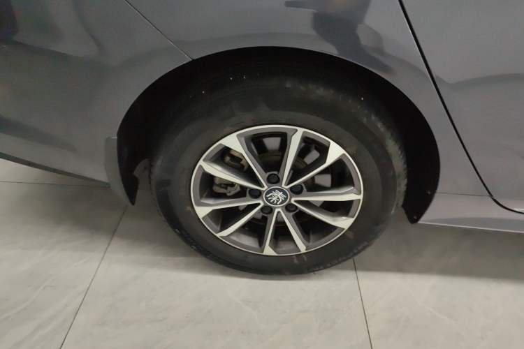 Used BYD Qin Pro New Energy 2019 DM Super Edition 1.5TI Automatic Smart Connect X-Trail Model China VI Standard