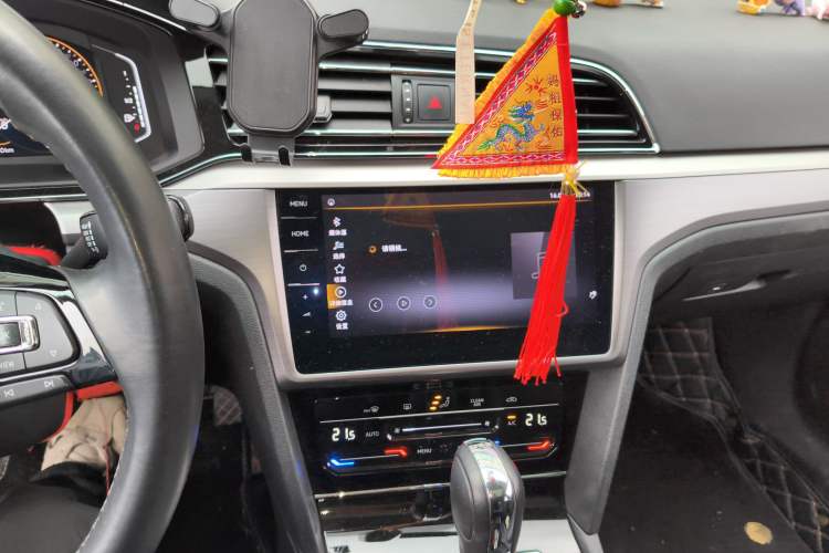 Used Volkswagen Lamando 2021 280TSI DSG Comfort Edition