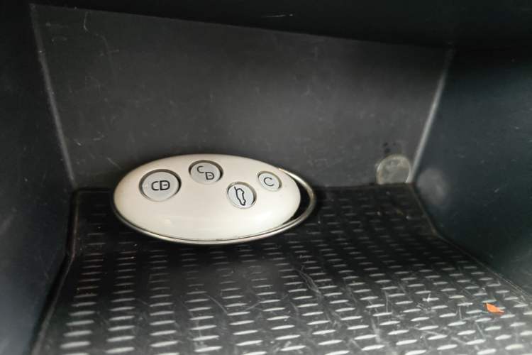 Used BYD Song 2017 Gaishi Upgrade Edition 1.5TI Manual Luxury Model
