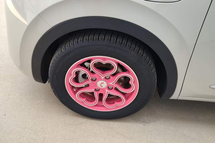 Used Wuling Bingo 2024 333 km Enjoyment Version Left Front Wheel Hub