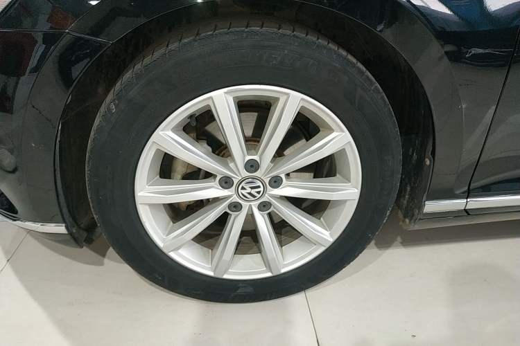 Used Volkswagen Magotan 2019 330TSI DSG Leading Edition China V Standard