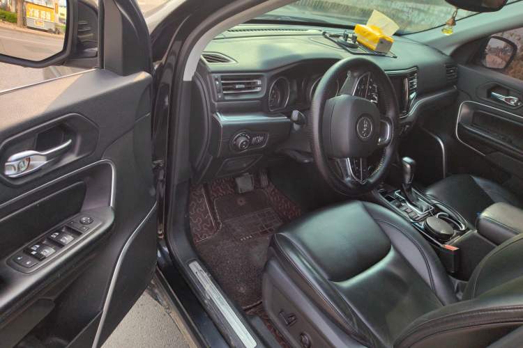 Used Jeep Grand Commander 2018 2.0T Four-Wheel Drive Prestige Edition China V
