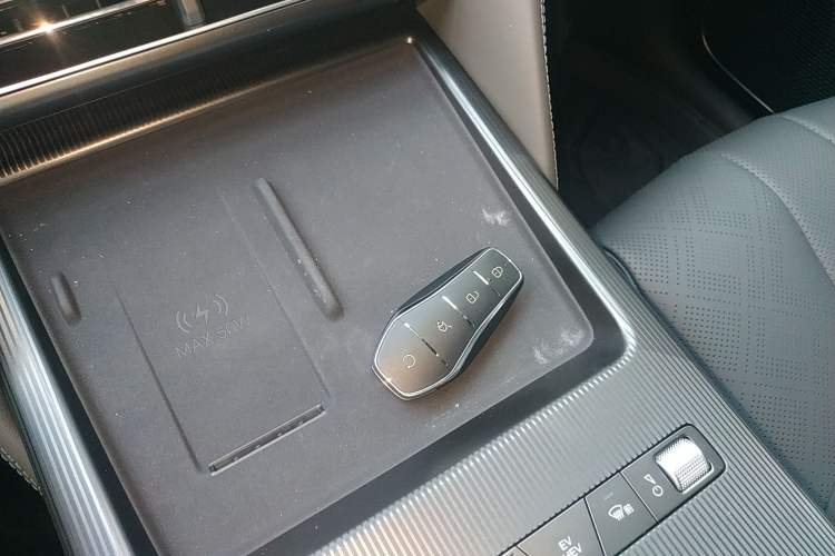 Used BYD Song L DM-i 2026 Model 200KM Superior Version Vehicle Key