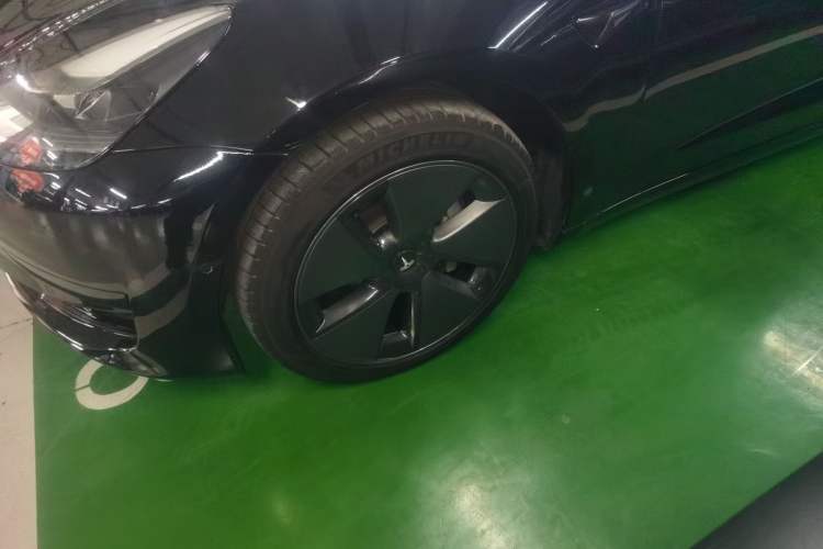 Used Tesla Model 3 2021 Standard Range Rear-Drive Upgraded Version Left Front Wheel Hub