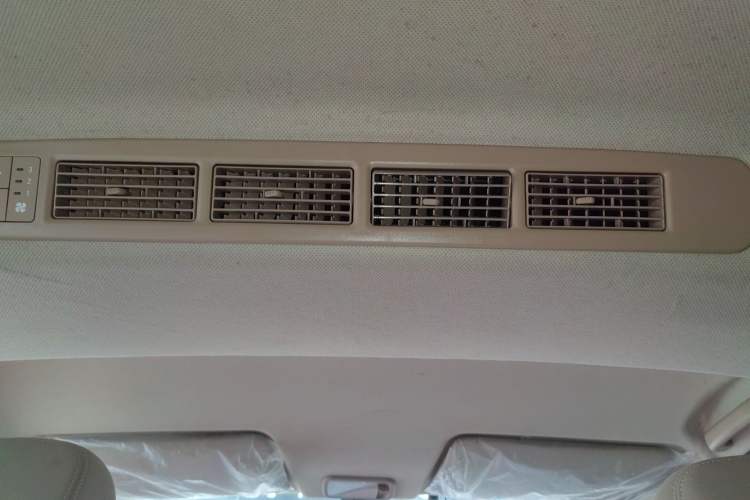 Used Wuling Hongguang 2019 1.5L S Standard Version China VI LAR Headliner