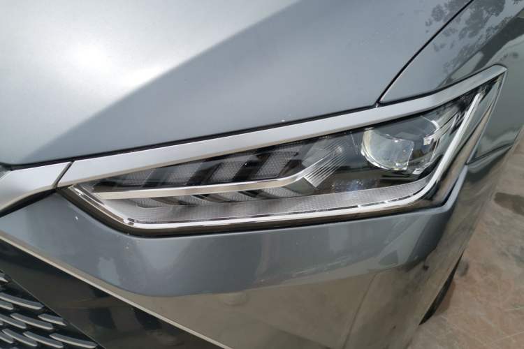 Used BYD Qin PLUS 2021 DM-i 55KM Flagship Model
