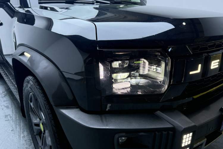 Used JETOUR Traveler 2023 2.0T Four-Wheel Drive Conqueror