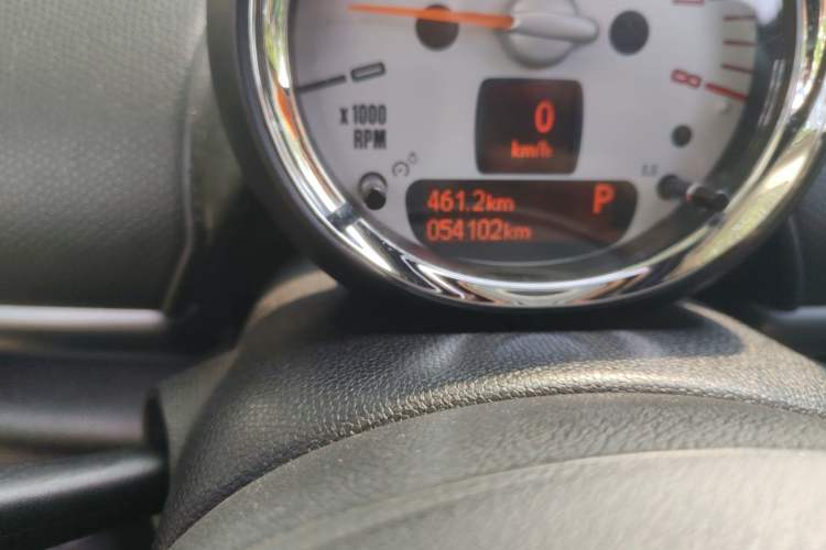 Used MINI Countryman 2011 1.6T COOPER S ALL4 Odometer Close Up