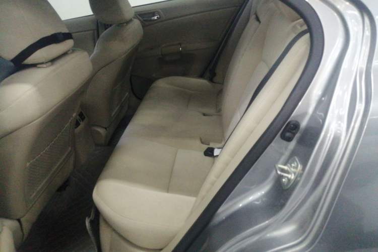 Used Suzuki Kizashi 2011 2.4L Two-Wheel Drive CVT Standard Edition
