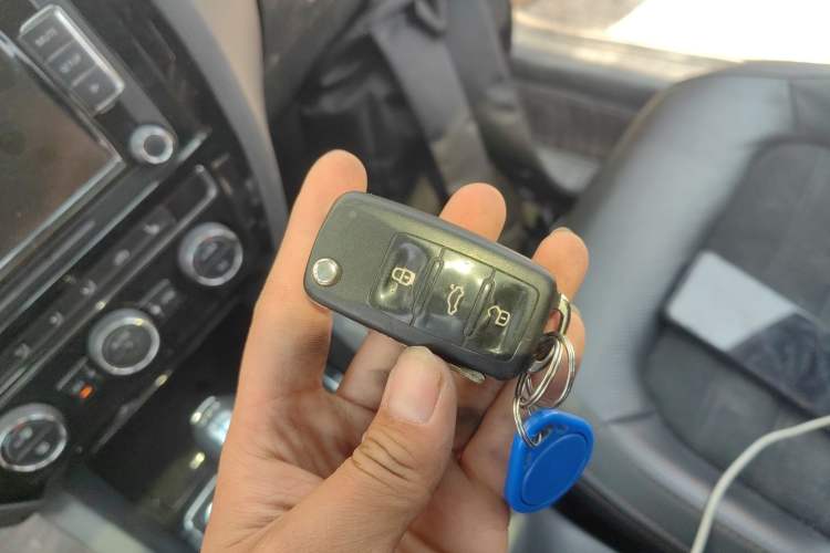 Used Volkswagen Sagitar 2015 230TSI Automatic Luxury Model