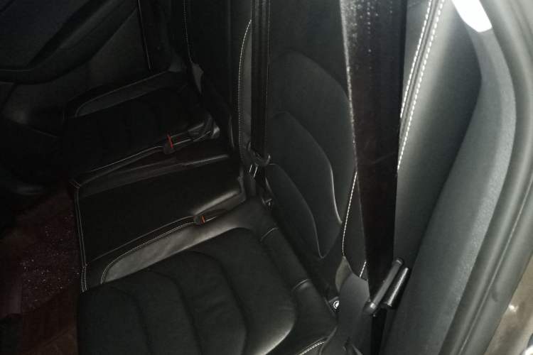 Used Skoda Kodiaq 2018 Facelifted TSI330 5-Seater Two-Wheel-Drive Luxury Enjoyment Edition