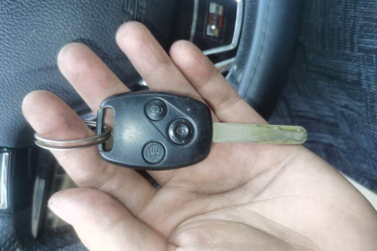 Used Haval H6 2013 Upgraded Model 2.4L Automatic Two-Wheel Drive Prestige Version
