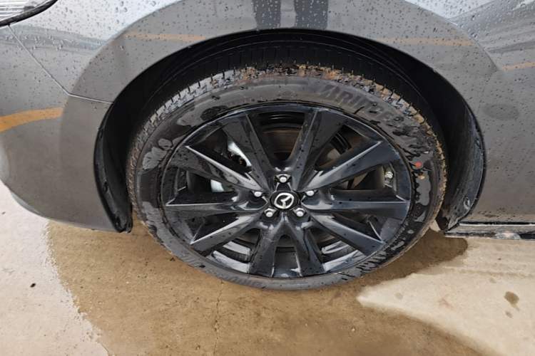 Used Mazda 3 Axela 2025 Model, 2.0L Automatic, Quality Excellence Edition