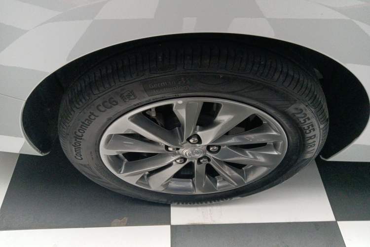 Used Buick GL8 2022 Avenir Aivia Six-Seat Deluxe Edition