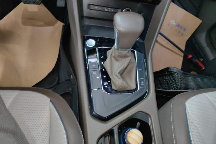 Used Volkswagen Tiguan L 2023 330TSI Automatic Two-Wheel Drive Smart Edition