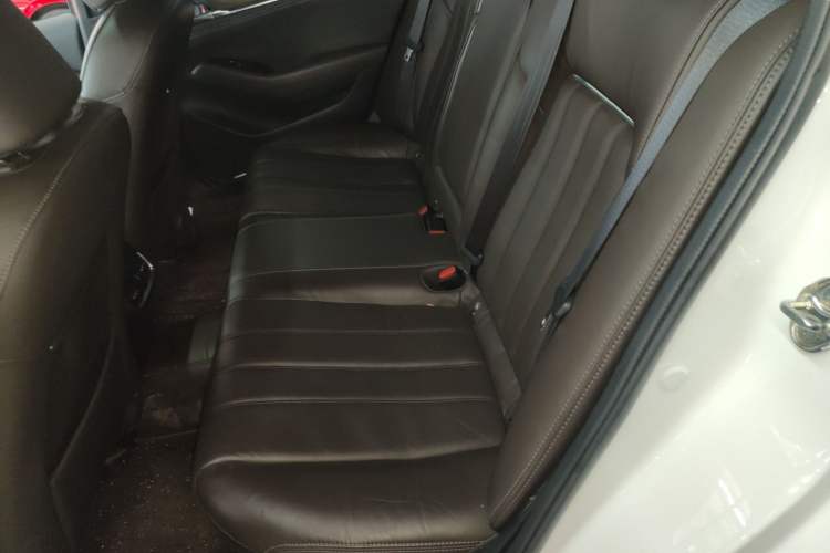 Used Mazda Atenza 2021 2.5L Blue Sky Prestige Edition Left Rear Seat