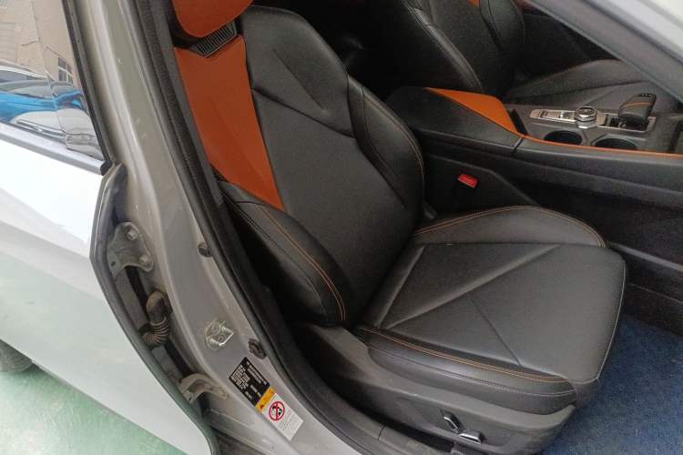 Used CHANGAN UNI-V 2022 1.5T Prestige Version Right Front Seat