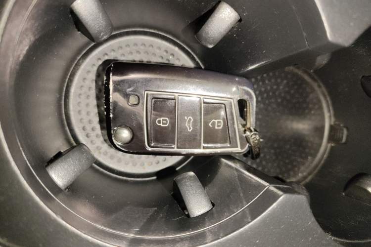 Used Volkswagen Tayron 2021 330TSI Two-Wheel Drive Luxury Smart Connectivity Version
