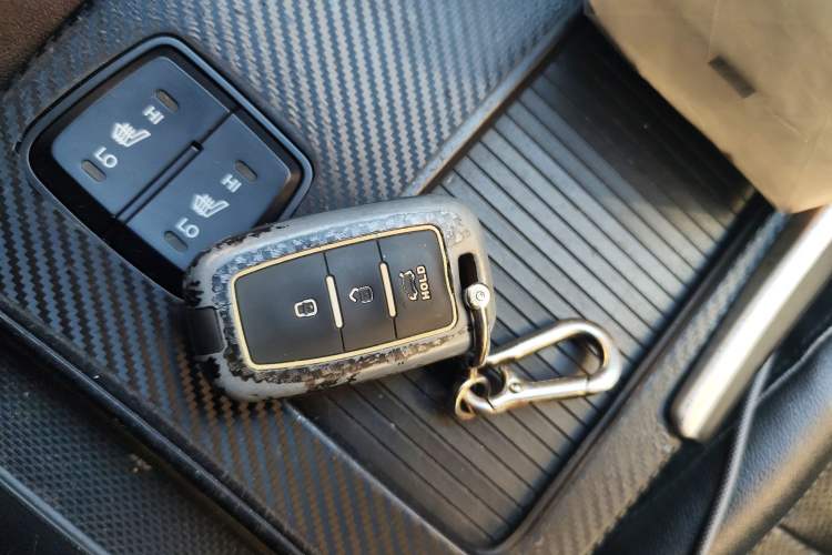 Used Hyundai Sonata 2015 Classic 2.0L Automatic Luxury Edition