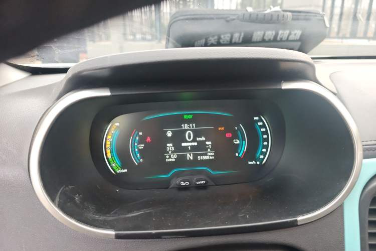 Used Chery Little Ant 2021 150 000 Yuan "Ant Fan" Edition New Ant Xuan Version Lithium-NMC Battery