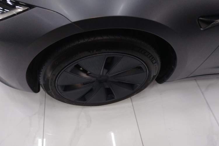 Used Tesla Model 3 2023 Rear-Wheel-Drive Version
