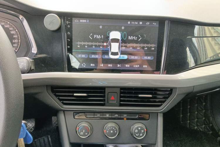 Used Volkswagen Bora 2019 1.5L Manual Fashion Edition
