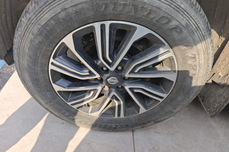 Used Nissan Terra 2020 2.5L XV 4WD Automatic Four-Wheel Drive Flagship Edition Left Front Wheel Hub