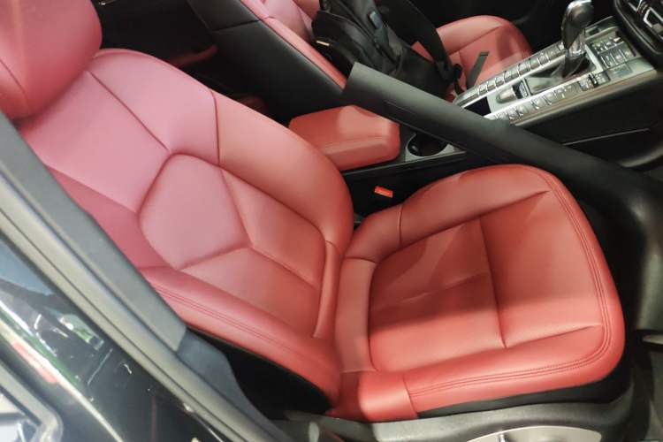 Used Porsche Macan 2018 Macan 2.0T