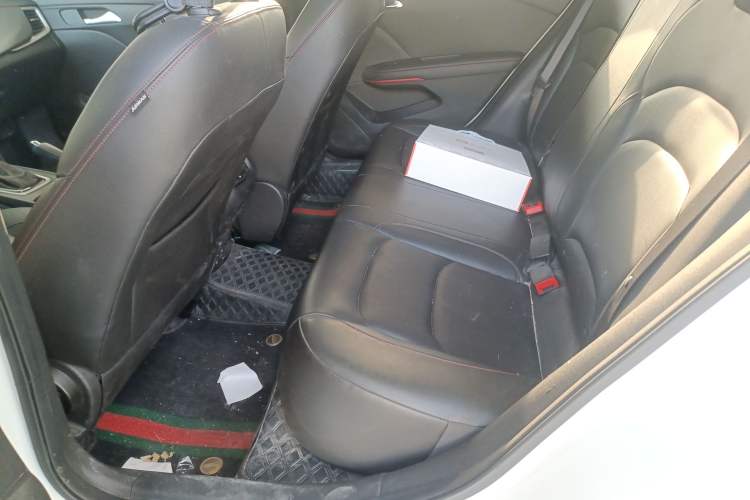 Used Chevrolet Monza 2019 RS 330T Automatic Comfort Edition China VI Standard Left Rear Seat