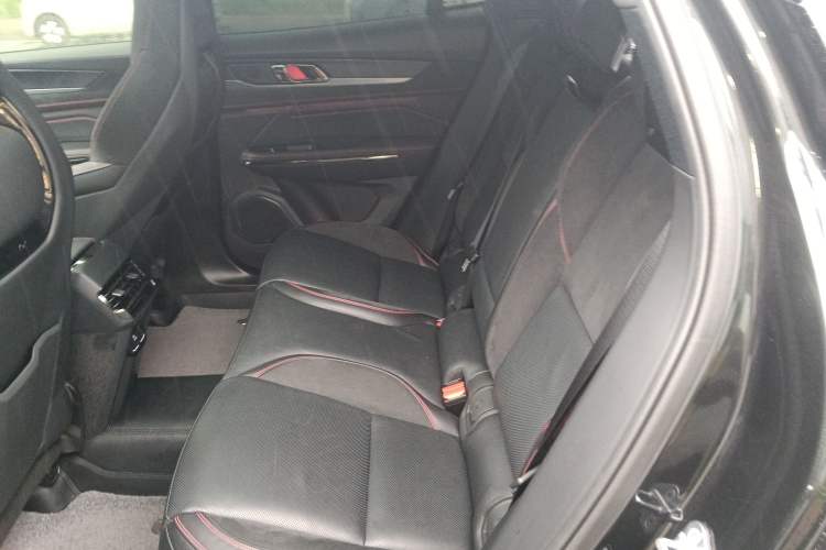 Used Lynk & Co 05 2020 2.0TD Four-Wheel Drive HypeHalo Left Rear Seat