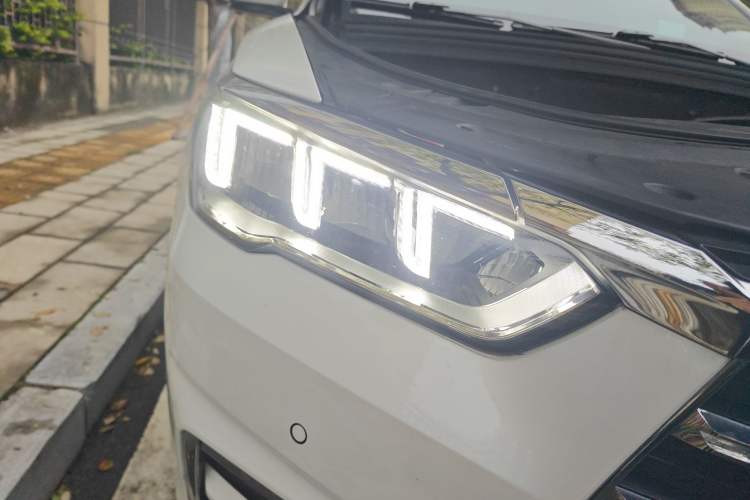 Used BYD Song Pro 2019 1.5T Automatic Luxury Model
