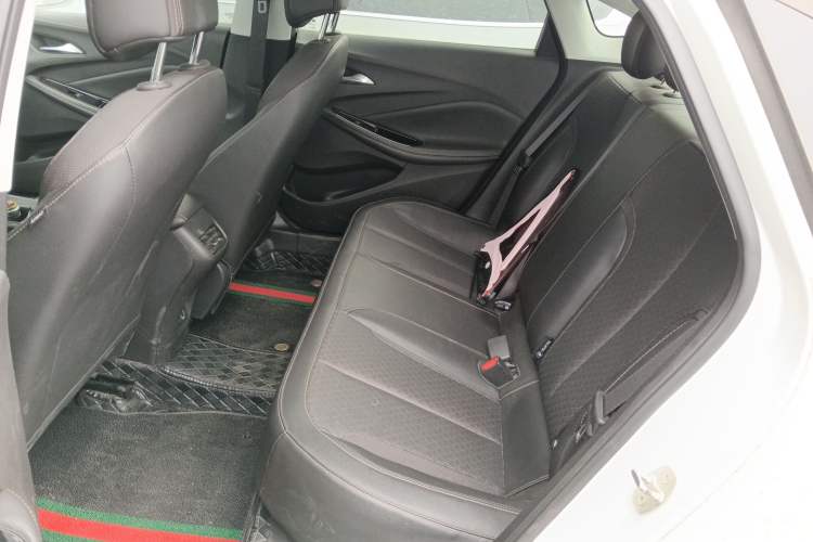 Used Buick Verano 2023 Pro Enjoyment Edition Left Rear Seat