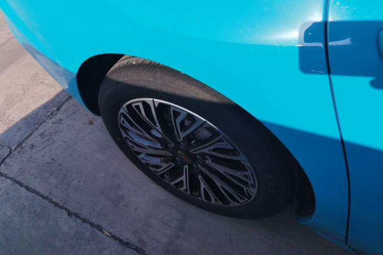 Used Hongqi H5 2024 2.0T Automatic Smart Connect Flagship Edition