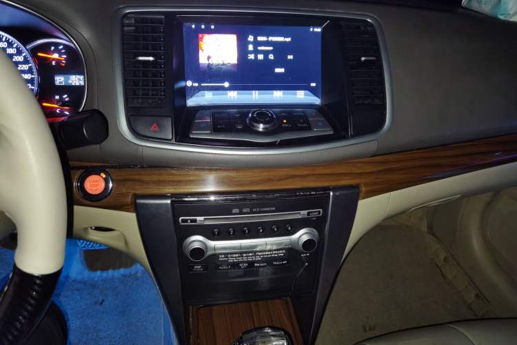 Used Nissan Teana 2011 2.0L XL Comfort Edition
