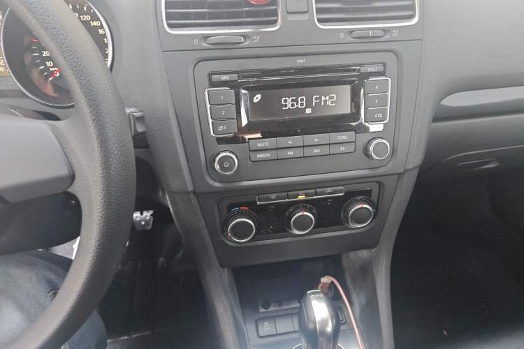 Used Volkswagen Golf 2011 1.6L Automatic Comfort Model