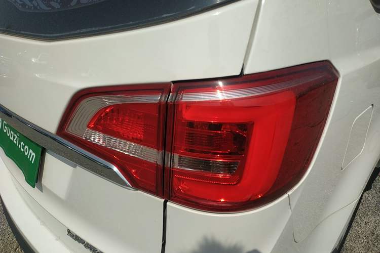 Used Baojun 730 2016 1.5L Manual Comfort Version 7 Seats China V Emission Standard