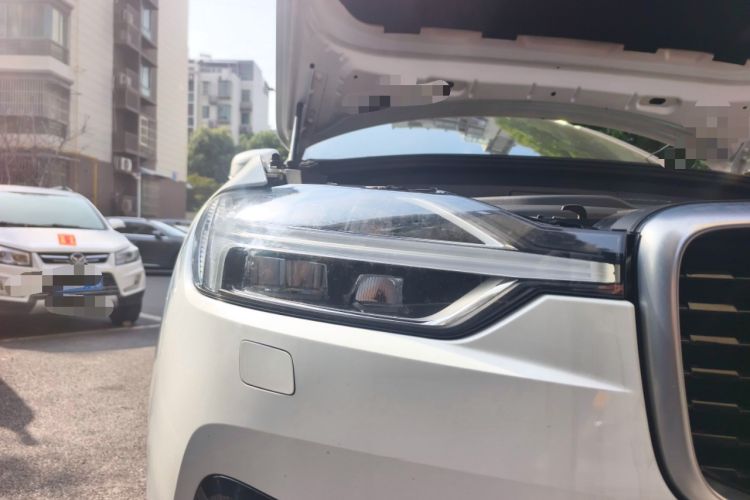 Used Volvo XC60 2019 T5 4x4 Zhiya Sport Edition China VI Standard
