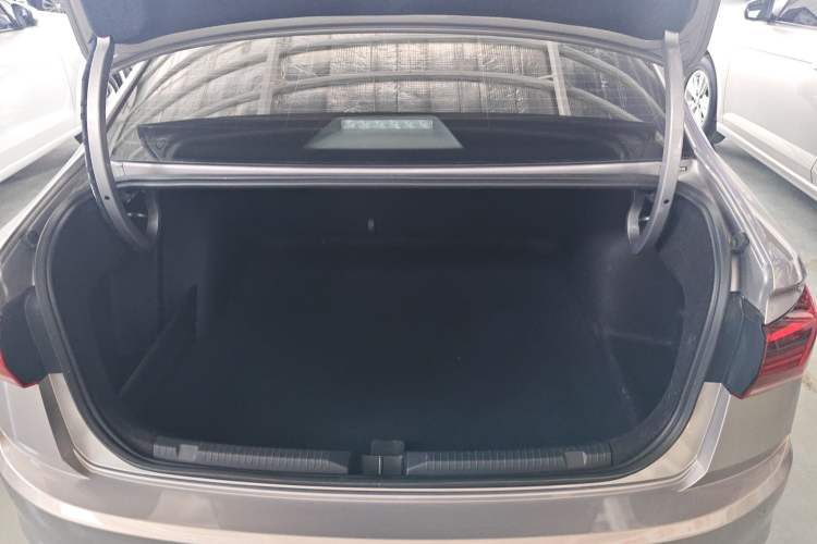 Used Volkswagen Bora 2021 1.5L Automatic Elite Smart Connect Edition Trunk