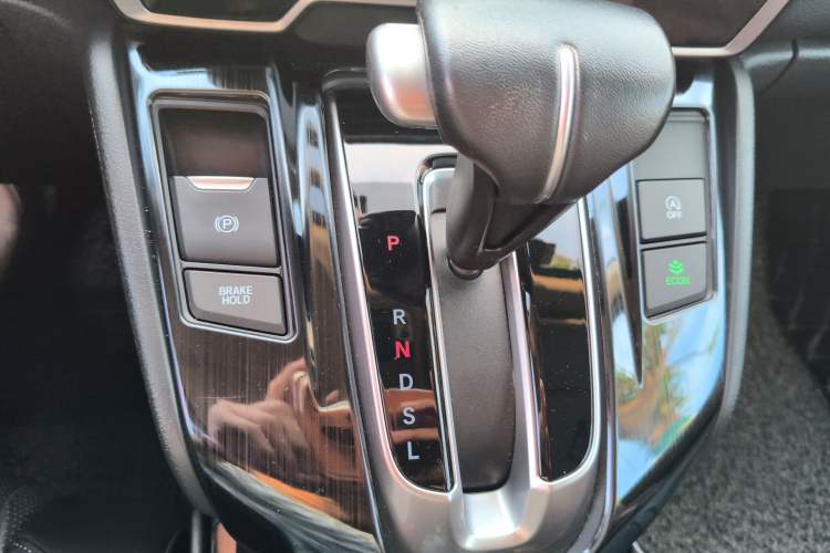 Used Honda CR-V 2017 240TURBO CVT Front-Wheel Drive Fashion Edition
