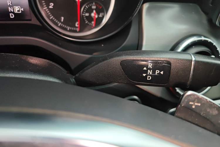 Used Mercedes-Benz CLA 2017 CLA 220 4MATIC Gear Lever