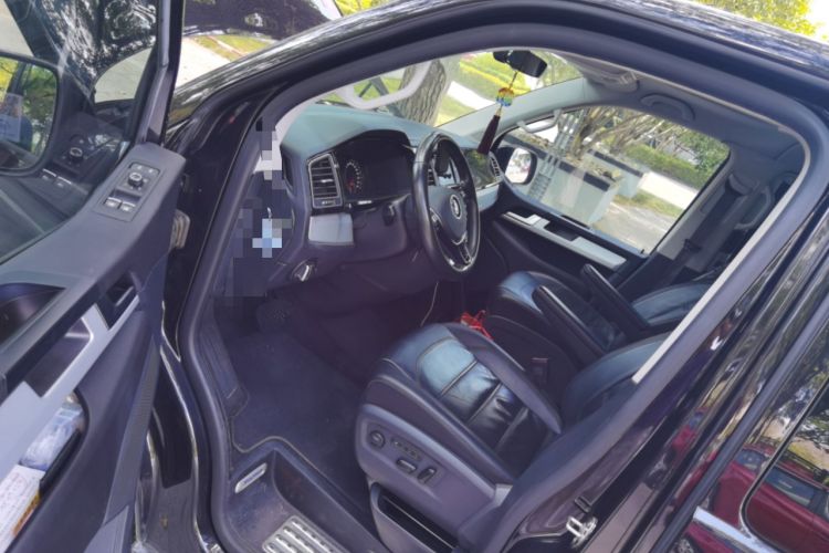 Used Volkswagen Multivan 2016 2.0 TSI 4x4 Premium Edition 7-Seater