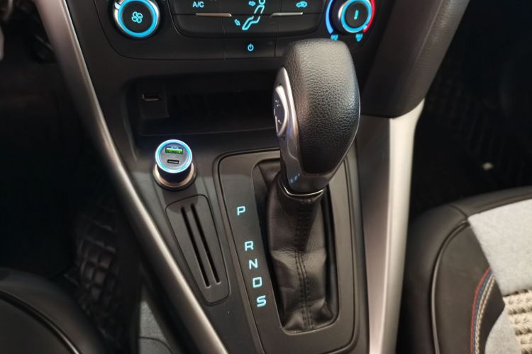 Used Ford Focus 2015 Hatchback 1.6L Automatic Comfort Model