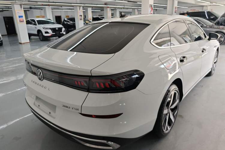 Used Volkswagen Lamando 2024 Lavida L 280TSI DSG Cool & Spicy Edition
