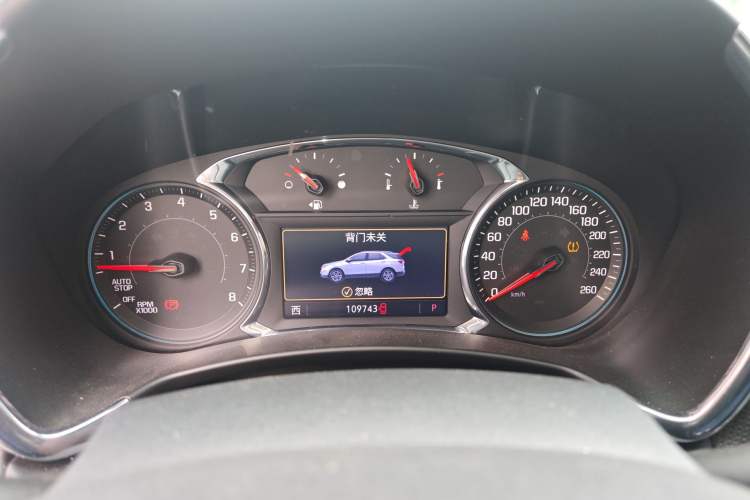 Used Chevrolet Equinox 2019 Redline 550T Automatic All-Wheel-Drive Trailblazer RS China VI Standard Instrument Cluster