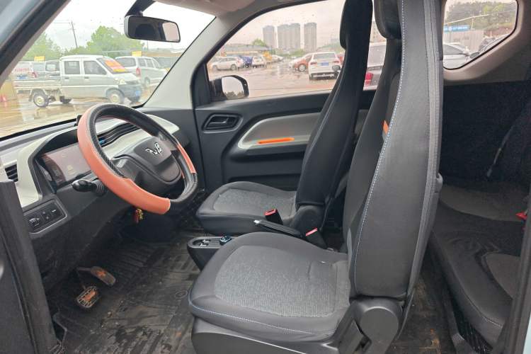 Used Wuling Hongguang MINIEV 2020 Enjoy Edition Lithium-Ion Battery Left Front Seat